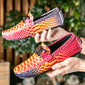 Pantofi de șofat din piele artificială, talpă din cauciuc, vârf rotund, toc mic 1–3 cm, cusuti manual