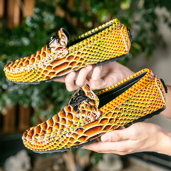 Pantofi de șofat din piele artificială, talpă din cauciuc, vârf rotund, toc mic 1–3 cm, cusuti manual