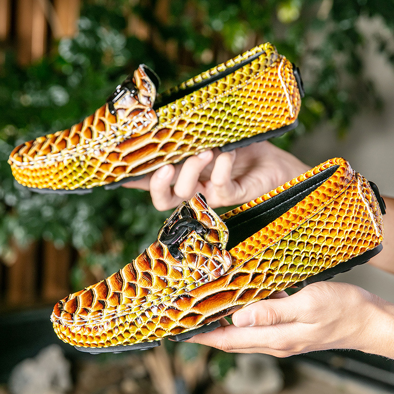 Pantofi de șofat din piele artificială, talpă din cauciuc, vârf rotund, toc mic 1–3 cm, cusuti manual