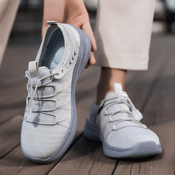Női slip-on cipő fly weave felsőrész, elastikus záródás, EVA talpbetét, MD talp