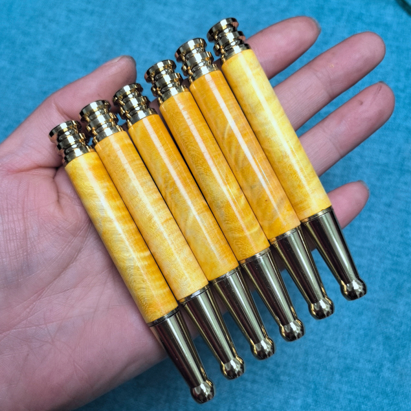 Medinis cigarečių laikiklis su trim režimais ir nuimamu filtru