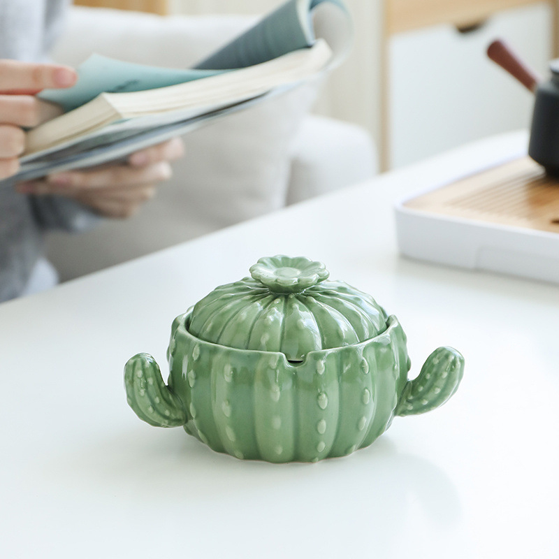 Keraminė peleninė su dangteliu, nordinio stiliaus, dekoratyvi ir kolekcionuojama namams ir biurui