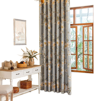 Poliesterio užuolaidų audinys su gėlių raštu, aukštas šešėlinimas 71–90%, tinkamas studijai, valgomajam, įėjimui, balkonui, komercinėms patalpoms