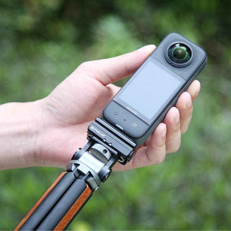 Puluz Fat Bull Magnetinis greito atleidimo laikiklis Insta360 Ace Pro, X3, One X2 ir GoPro laikikliams — aliuminio lydinys, Pu965b