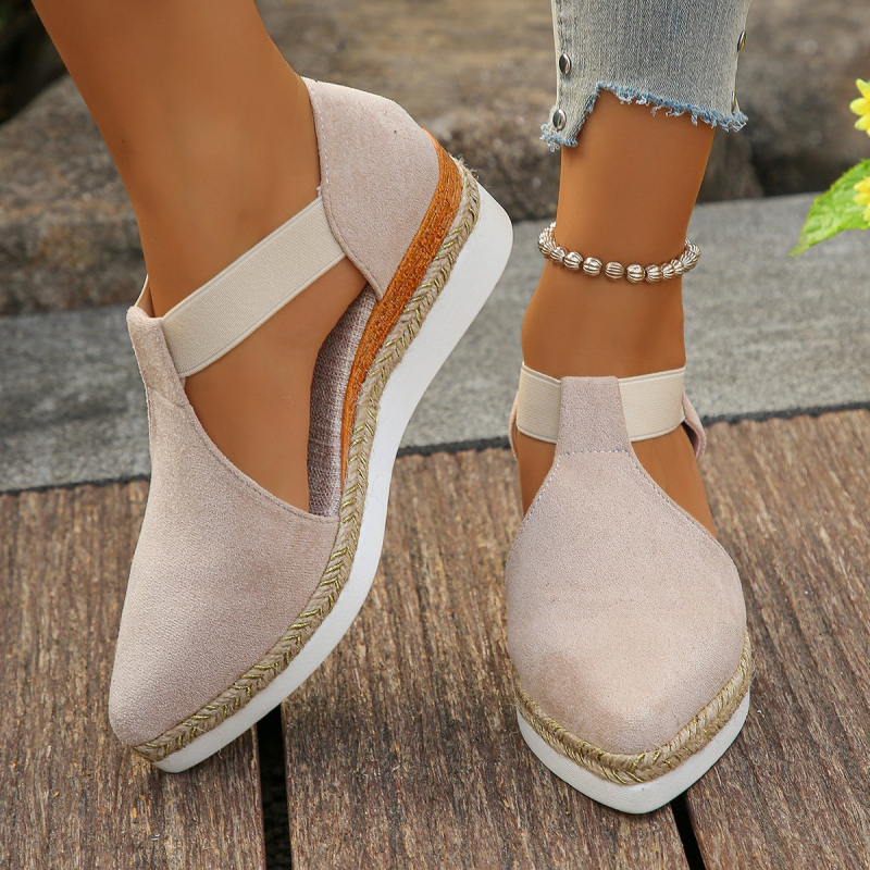 Augudega sandaalid, ümar varvas, ülemine osa tekstiilist, kummist tald, slip-on elastse vööga — Suvi 2025