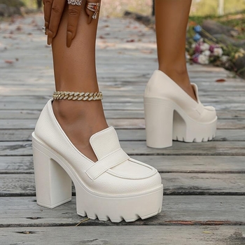 Ühe rihmaga sandaalid, ülaosa: kvaliteetne vasikanaha, ümmargune varvas, madal kiil-kuln, kummist vahttalp