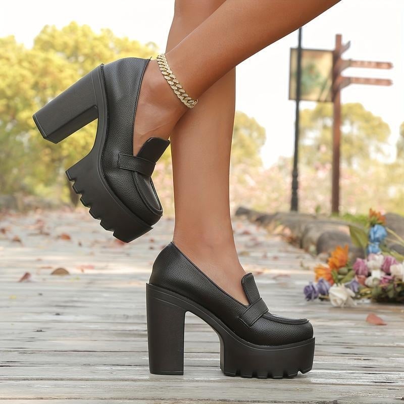 Ühe rihmaga sandaalid, ülaosa: kvaliteetne vasikanaha, ümmargune varvas, madal kiil-kuln, kummist vahttalp