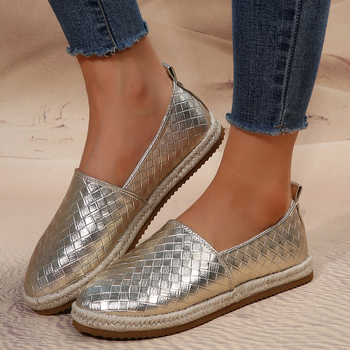 Mindennapi szabadidő slip-on cipő PU felsőrésszel, kerek orr, kézzel készített, gumírt talppal, sekély nyílású