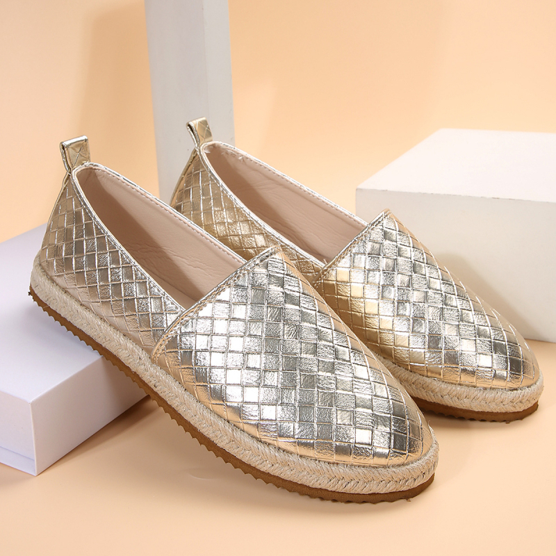 Mindennapi szabadidő slip-on cipő PU felsőrésszel, kerek orr, kézzel készített, gumírt talppal, sekély nyílású