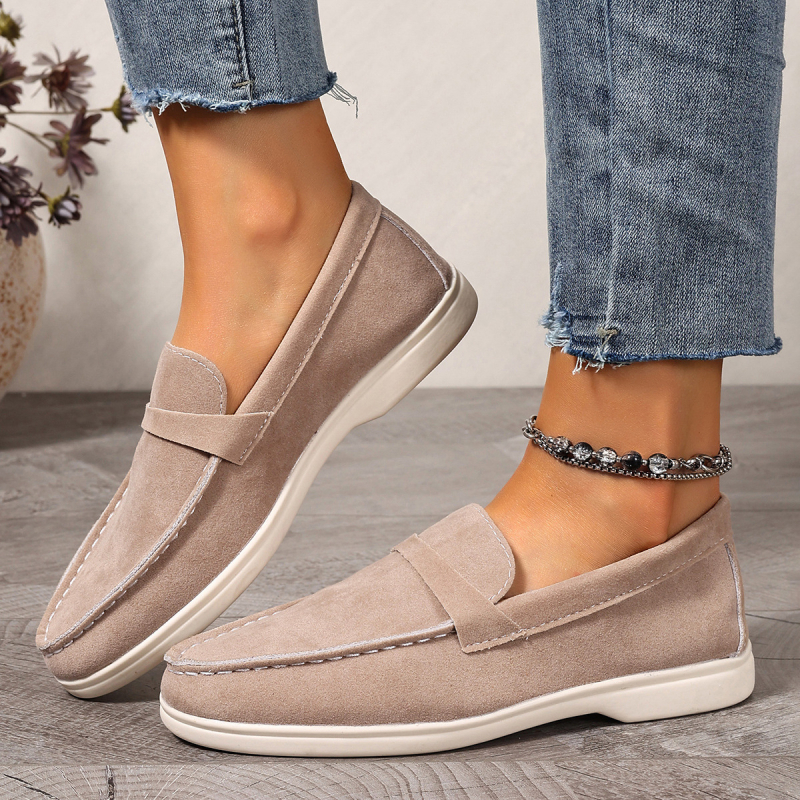 Ženske slip-on loaferice, okrugli nos, gornji dio od velura, gumeni potplat, pogodne za sve sezone, niski profil