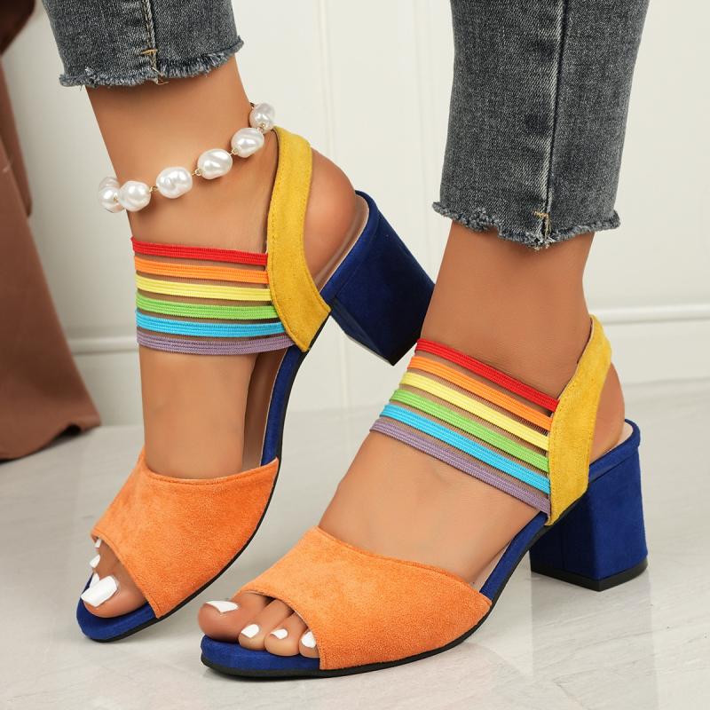 Naiste sandaalid – ümmarguse varbaotsaga, paks kand 6–8 cm, ülemine osa kangas, tald kumm, sisetald kunstnahk, suvi 2025