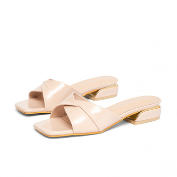 Korejos stiliaus kvadratinės nosies sandalės, PU viršutinė dalis, PU vidinis padas, gumos padas, kvadratinė nosis