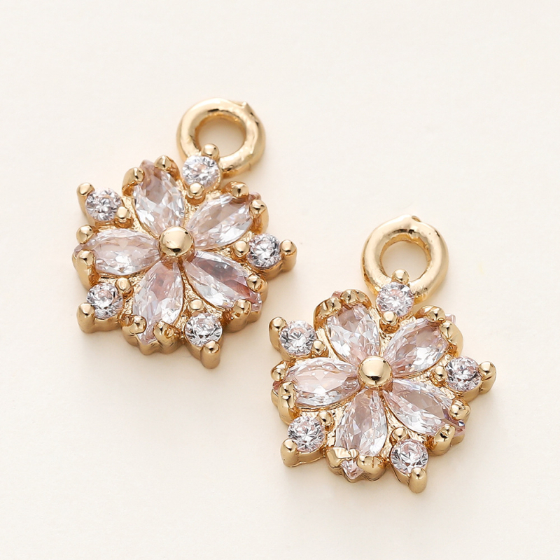 Bakreni privjesak s 18k plating cvjetnim vijencem i dizajnom listova, elektroplatiranje završni sloj