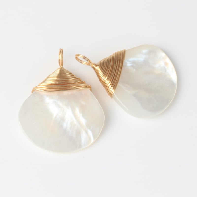 Pakabinami aksesuarai — rankų darbo vielos vyniojimo trikampės vėduoklės kriauklių pakabukas, lydinys, elektroplakavimas, kodas Wsx-3073