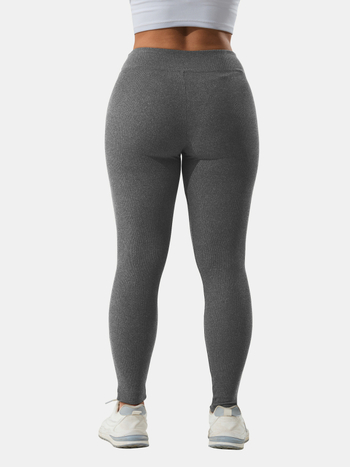 Aukštos juosmens jogos legginai, kvėpuojantys, iš imitacijos briaunoto brushed audinio, poliesteris 80–90% ir elastanas <30%, pilno ilgio, griežta apdaila