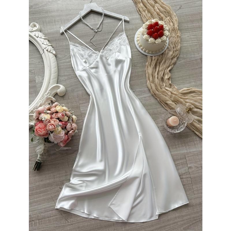 Секси нощно облекло с дантелена кант и презрамки тип спагети, ултра тънка материя, полувелур, дълга пола, пускане през пролетта 2025
