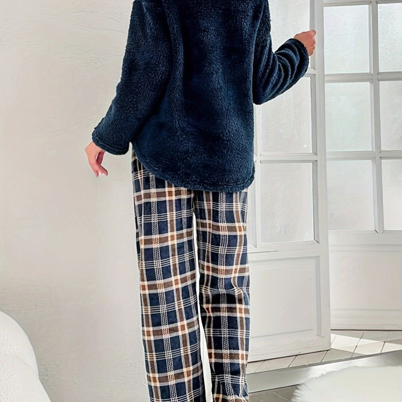 Ženski flanel pijama set za zimu – udoban, karirani uzorak, dugi rukavi i dugačka hlačica, V-izrez, 100% poliester