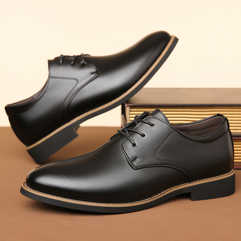 Férfi üzleti bőrcipő, hegyes orrú, brit stílus, PU felsőrész, PU bélés, gumi talp