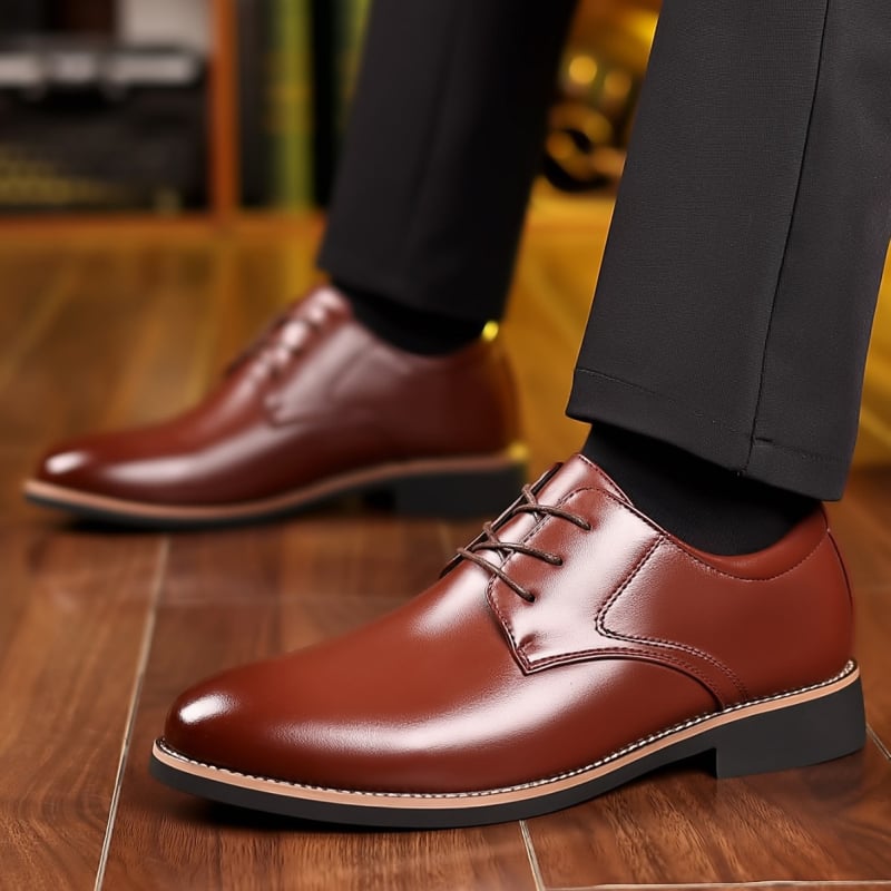 Férfi üzleti bőrcipő, hegyes orrú, brit stílus, PU felsőrész, PU bélés, gumi talp