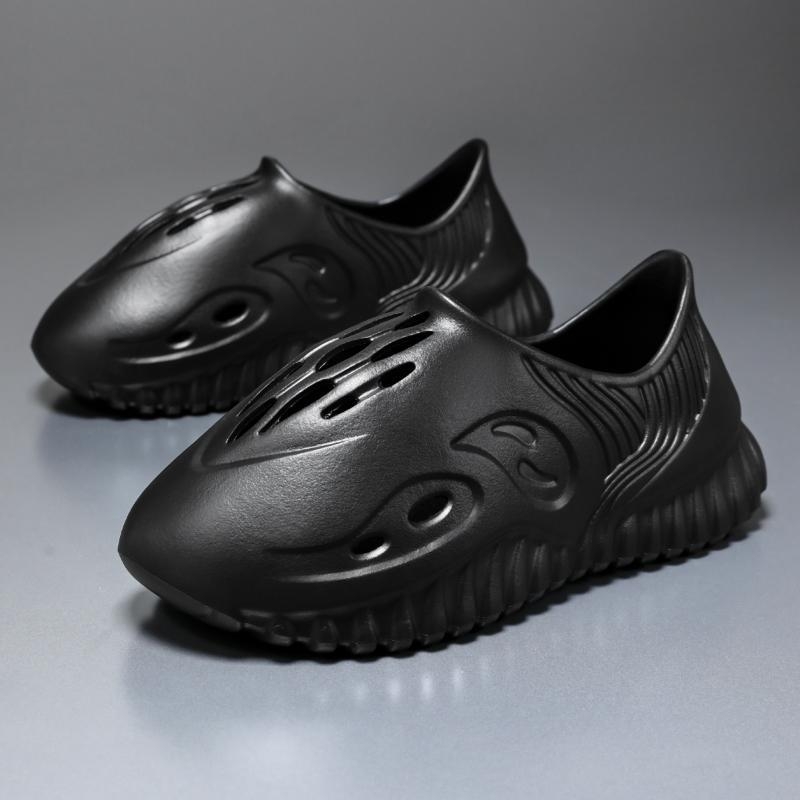 Meeste jõekäigu jalatsid, kummist tald, kerge, pealiskate segatud materjalidest, suletud varvas