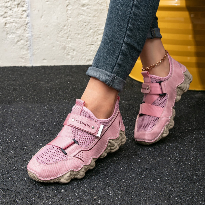 Kvėpuojantys tinklinio viršutinės dalies sportiniai bateliai su Velcro užsegimu, žemas profilis, apvali nosis