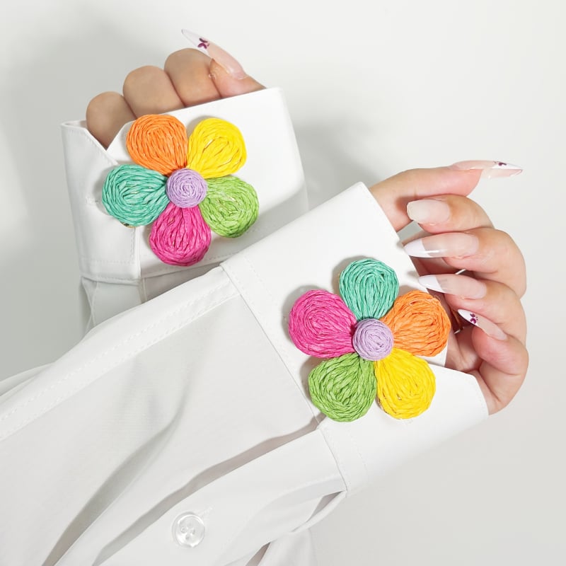 Μποέμ σκουλαρίκια από ραφία, χειροποίητα, υφαντά με αντίθετα λουλούδια, τύπου κουμπιού, Junji