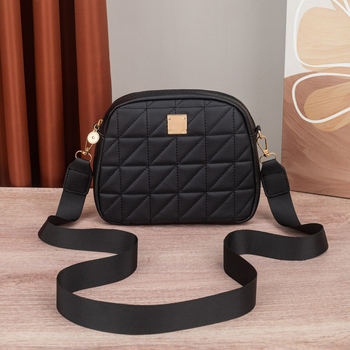 PU crossbody krepšys, horizontalis kvadratinė forma, užtrauktukas, vidinės kišenės telefonui ir dokumentams, vienas dirželis, gaivus ir saldus stilius, 2025 pavasaris