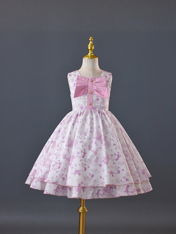 Vaikų suknelė — saldus princesės stilius, rudens 2025 leidimas, poliesterio audinys su enziminiu plovimu ir permatoma tekstūra, mergaitėms nuo 8 metų.