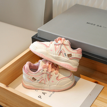 Platforminiai vaikiški bateliai su Velcro užsegimu, neslidūs ir atsparūs vandeniui, viršus iš mikropluošto, padas iš gumos, animacinis raštas, vaikams 1–6 metų