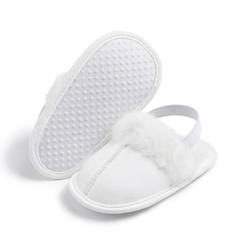 Kūdikių kasdieniai bateliai, viršutinė medžiaga – medvilnė, žemas viršus, elastinis užsegimas — kvėpuojantys, neslidūs, atsparūs dėvėjimui, 12–36 mėnesiai