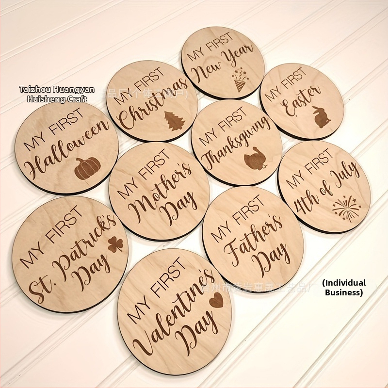 Medinė kūdikio raidos žymė rekvizitas fotografavimui, iš boxwood, šiuolaikinis stilius