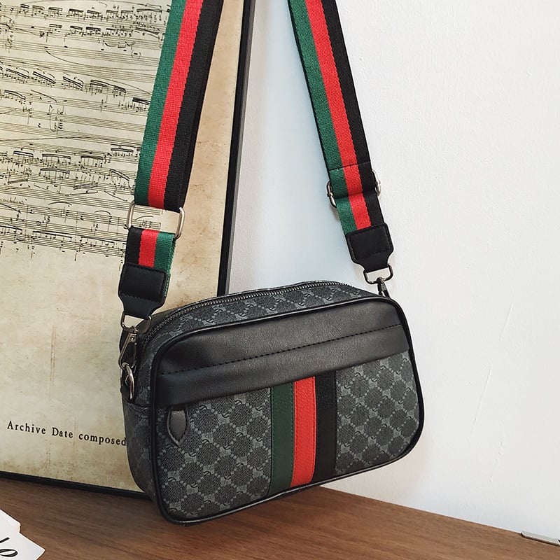 Vyriska pečių rankinė, Korėjietiško stiliaus, kasdieniam naudojimui (PU medžiaga, poliesterio pamušalas, dryžių raštas, suderinama su 14 colių nešiojamuoju, vasara 2025)