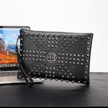 Vyrų clutch krepšys su kniedėmis, vienos spalvos, poliesterio pamušalas, 2025 m. vasaros leidimas, verslo kelionėms