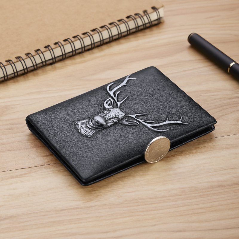 Vyriski kortelių dėklas - tikra oda, viršutinio sluoksnio karvės oda, gyvūnų motyvas su elnio galva, keli kortelių skyreliai, 2 sulankstymai, Emperor Paul