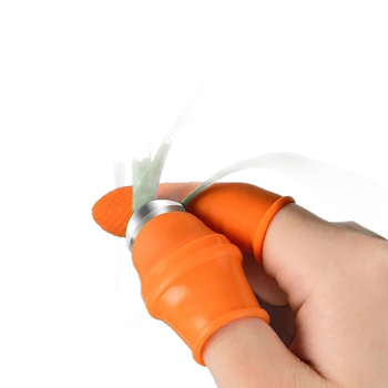 Daugiafunkcis nykščio peilis su pirštų apsaugomis česnakų lupimui ir daržovių derliaus rinkimui