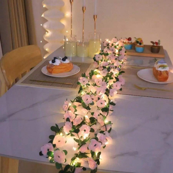 Τεχνητό φωτεινό κορδόνι με τριαντάφυλλα (Rose variety; Brand: Other; Material: Other; Craftsmanship: Other)