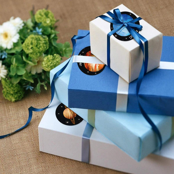 500 vnt. vaikų dekoratyvinių lipdukų su gyvūnų motyvais, ritinėje, 8 dizainai, dengtas popierius, lipnūs