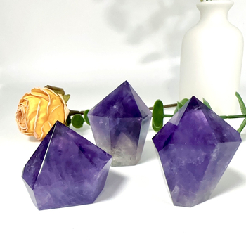 Ametista kristāla obelisks, pulēta sešstūrainā kolonna, mūsdienīgs minimālisma stils, zīmols Duo Fu Duo