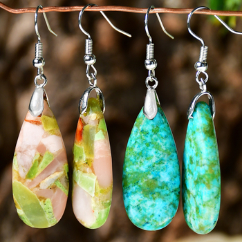 Auskarai - natūralus akmuo, lašinio formos, geometrijos dizainas, poliruotas paviršius, etninio stiliaus