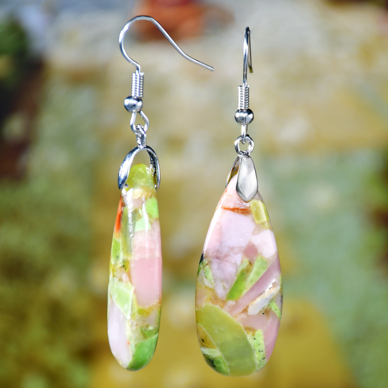 Auskarai - natūralus akmuo, lašinio formos, geometrijos dizainas, poliruotas paviršius, etninio stiliaus