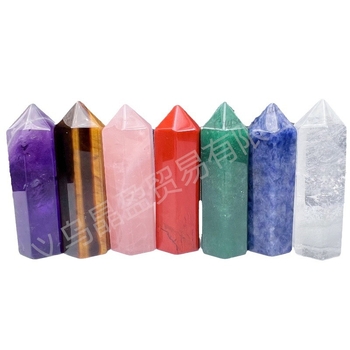 Kristāla kolonna ar sešstūrīgu formu un vienu galu — DIY komplekts kastē