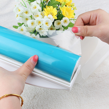 Plastmasas daudzfunkcionālais drēbju lintu rullis – lipīgais matu noņēmējs, mūsdienīgs minimālisma stils, materiāls: plastmasa, kategorija: matu noņemšanas rullis, ieviests 2014. gadā