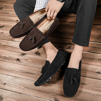 Ανδρικά δερμάτινα παπούτσια οδήγησης, άνω μέρος από δύο στρώσεις βοείου δέρματος, ματ φινίρισμα δέρματος, σόλα από καουτσούκ, στρογγυλή μύτη, ραφή κατασκευή