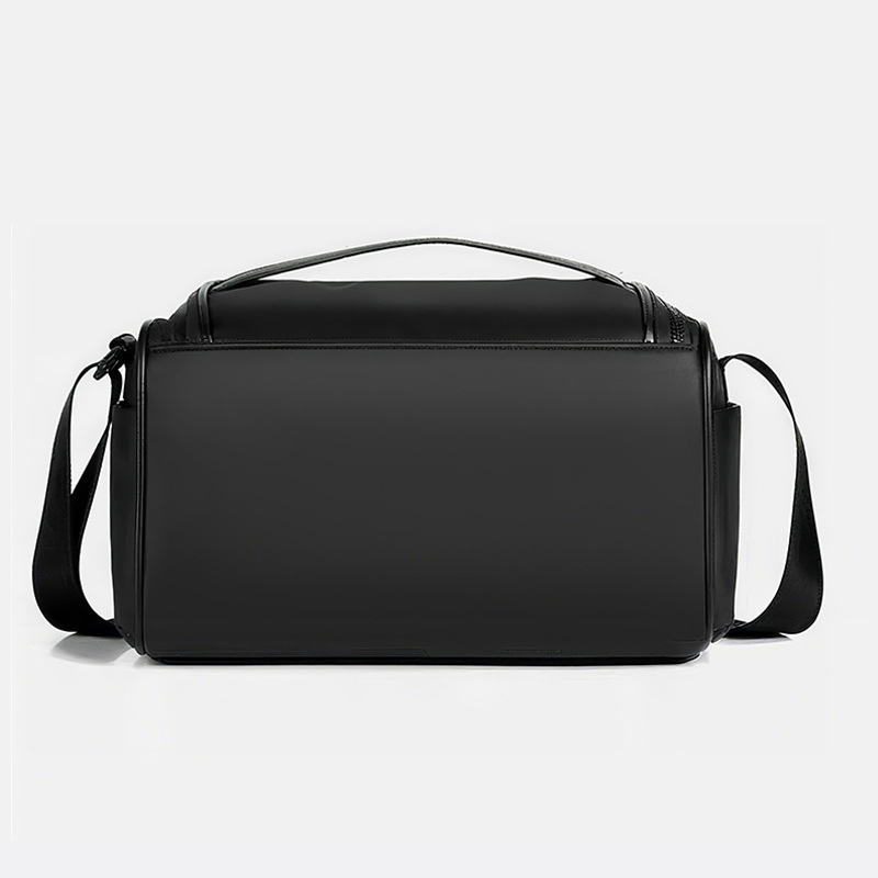 Unisex kelioninė kosmetinė su crossbody dizainu, PU medžiaga, talpa iki 20 L, atspari vandeniui, dėvėjimui atspari