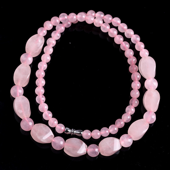 Верижка за деколте с розов кварцов кристал, прост стил, Jing Yao, произход Ляньюнганг Донхай окръг, пролет 2023