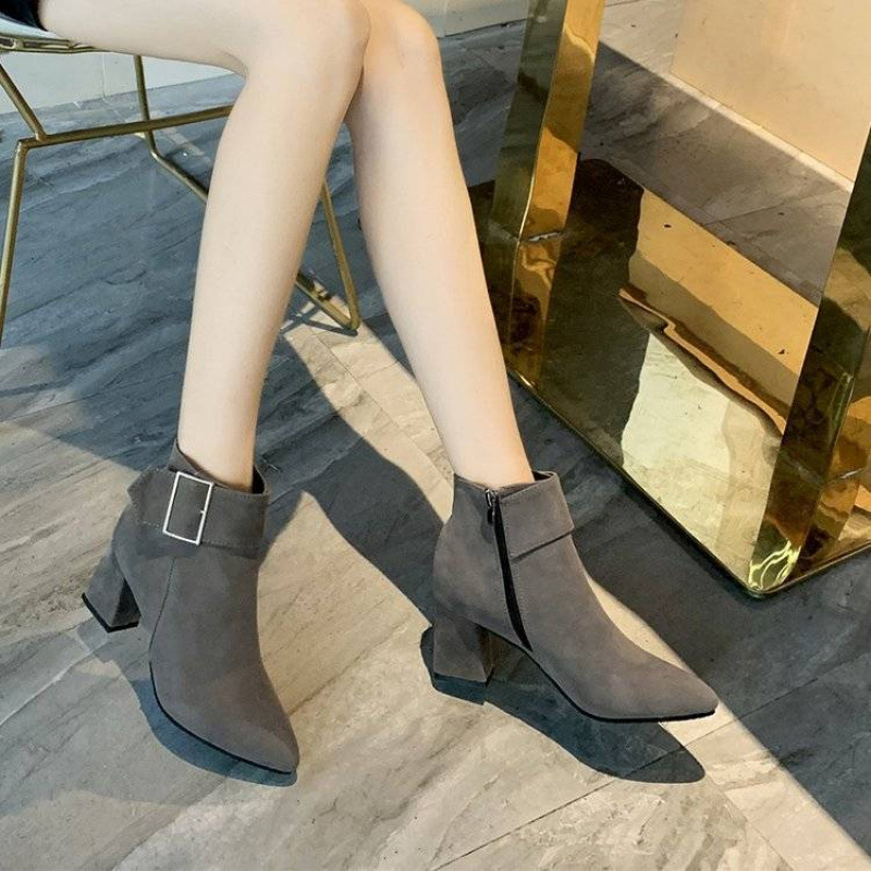 Botine moderne pentru femei - vârf ascuțit, toc gros, peste genunchi, partea superioară PU, talpă interioară din cașmir