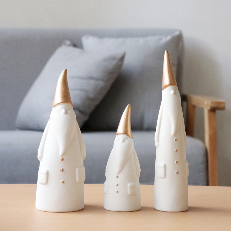 Porcelianė vaza su Kalėdų seneliu, šiaurės Europos Kalėdinis dekoras, šiuolaikinis minimalistinis stilius, prekės ženklas A search for ceramics