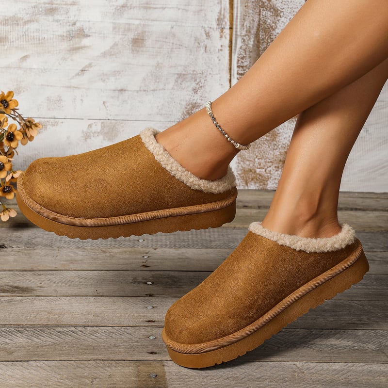 Női hócsizma, velúr felsőrész, gumitalp, alacsonyszár, kerek orr, műszőrmés bélés, slip-on, téli