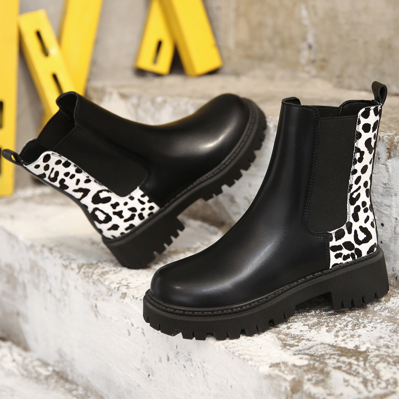 Leopárdmintás PU Martin csizmák, kerek orr, 3-5 cm vastag sarok, gumírozott talp, bokáig érő