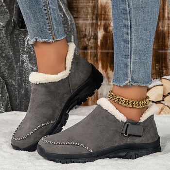 Női velúr slip‑on téli csizma meleg műszőrrel belsővel, alacsony sarok 1–3 cm, csúszásmentes talp